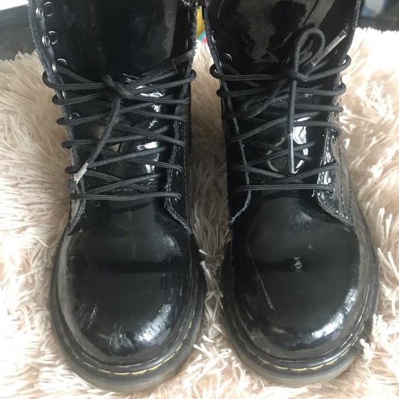 Dr Martens Delaney Sz 3 Black Patent - Picture 2 of 9